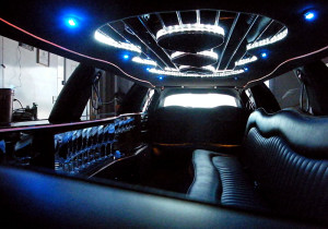 black_limo_interior08